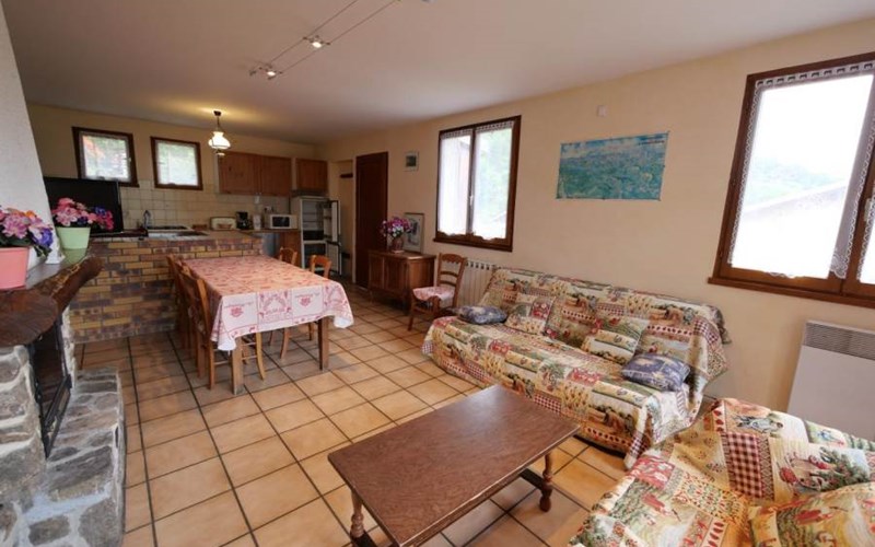 Gîtes de France N°6842 (Gîte de la Place) Location Gîtes de France N°6842 (Gîte de la Place) à ST ANDRE D EMBRUN