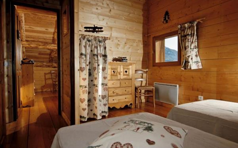 Gîtes de France N°7333 (Le Chalet) Location Gîtes de France N°7333 (Le Chalet) à ST CREPIN