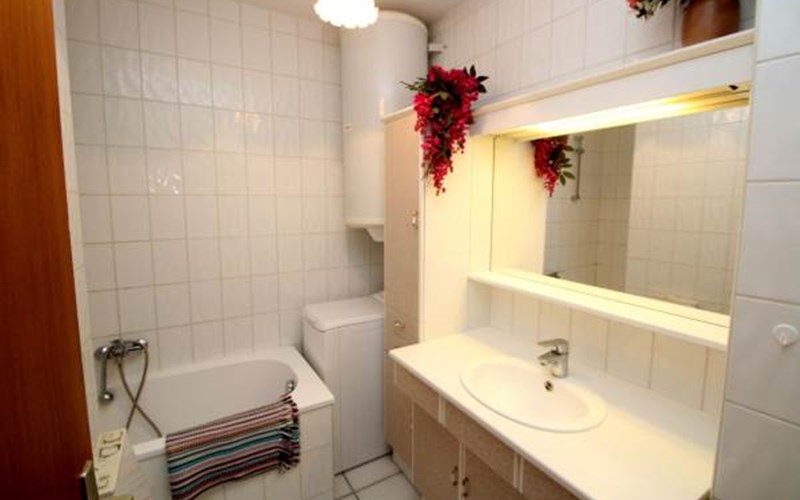 Gîtes de France N°7412 (Le Jardin) Location Gîtes de France N°7412 (Le Jardin) à EYGLIERS