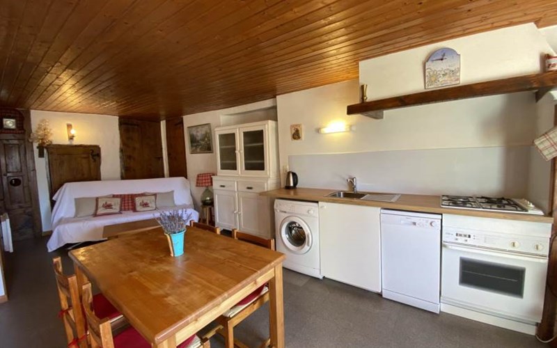 Gîtes de France N°7483 (L'Ecole d'Emma) Location Gîtes de France N°7483 (L'Ecole d'Emma) à EYGLIERS