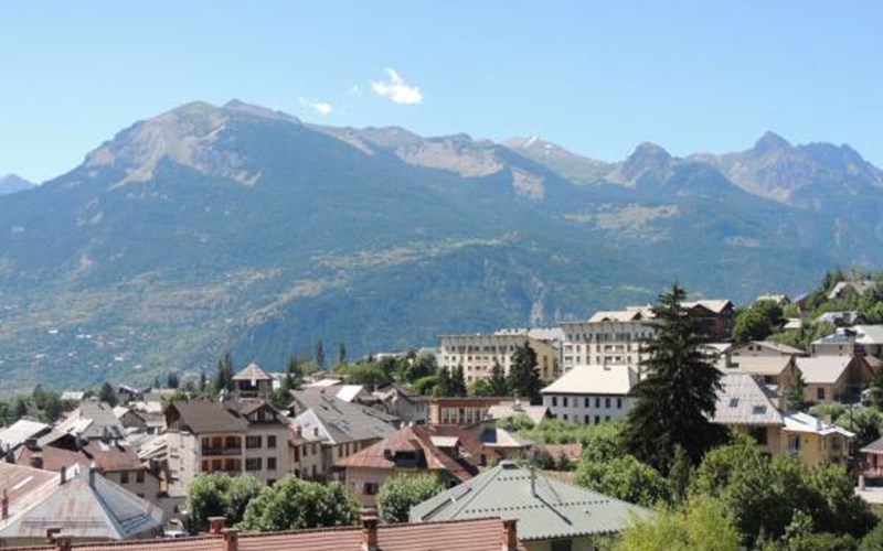 Gîtes de France N°7623 (Villa Robert) Location Gîtes de France N°7623 (Villa Robert) à GUILLESTRE