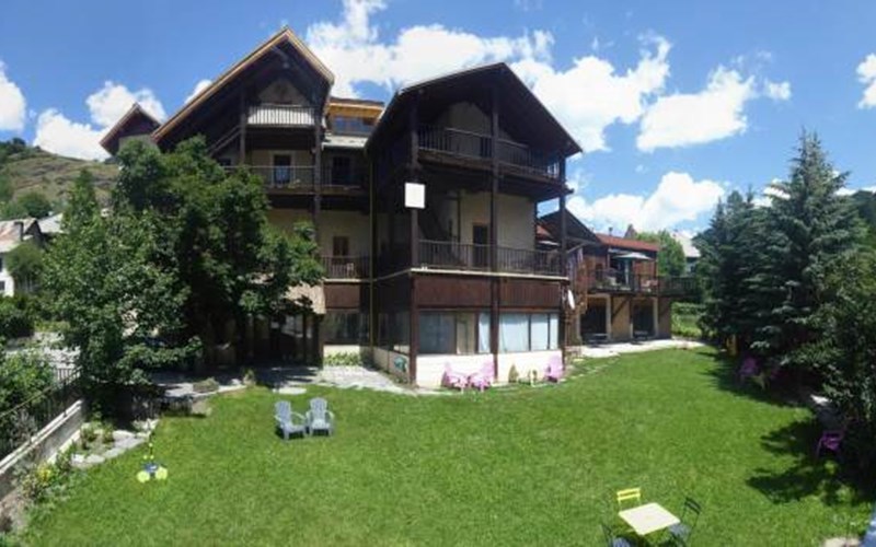 Gîtes de France N°8220 (Quen' Chan'T le Guil  - Cocooning) Location Gîtes de France N°8220 (Quen' Chan'T le Guil  - Cocooning) à AIGUILLES