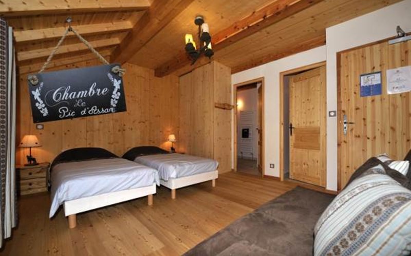 Gîtes de France N°842502 (Ecogite de l'Aigle) Location Gîtes de France N°842502 (Ecogite de l'Aigle) à CEILLAC