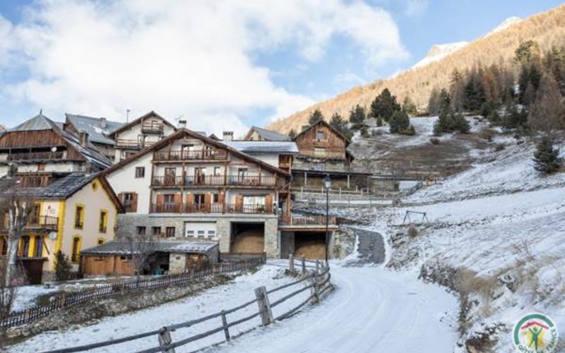 Gîtes de France N°8551 (Le Crépo) Location Gîtes de France N°8551 (Le Crépo) à CHATEAU VILLE VIEILLE