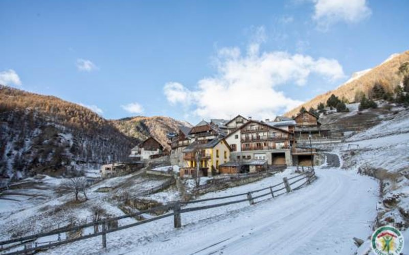 Gîtes de France N°8551 (Le Crépo) Location Gîtes de France N°8551 (Le Crépo) à CHATEAU VILLE VIEILLE