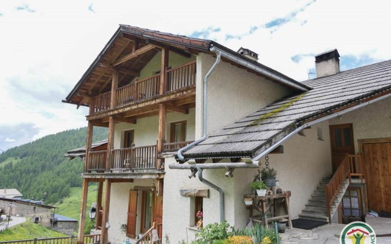 Gîtes de France N°8552 (Clos Chamois) Location Gîtes de France N°8552 (Clos Chamois) à CHATEAU VILLE VIEILLE