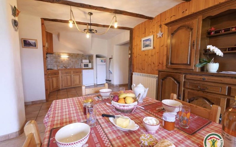 Gîtes de France N°8552 (Clos Chamois) Location Gîtes de France N°8552 (Clos Chamois) à CHATEAU VILLE VIEILLE