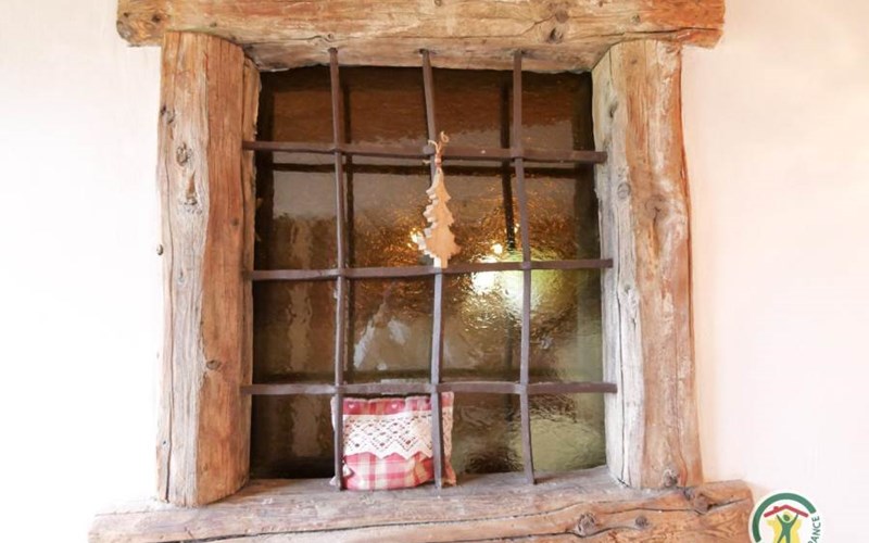 Gîtes de France N°8552 (Clos Chamois) Location Gîtes de France N°8552 (Clos Chamois) à CHATEAU VILLE VIEILLE