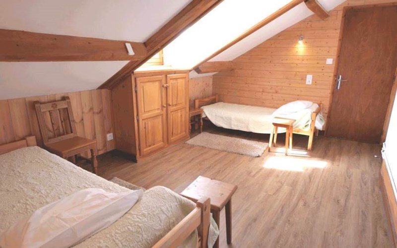 Gîtes de France N°8604 (Le Grenier) Location Gîtes de France N°8604 (Le Grenier) à MOLINES EN QUEYRAS