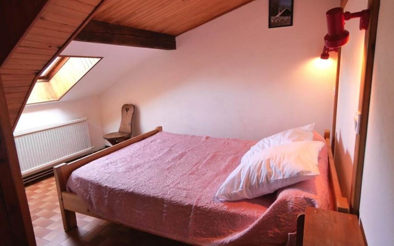 Gîtes de France N°8604 (Le Grenier) Location Gîtes de France N°8604 (Le Grenier) à MOLINES EN QUEYRAS