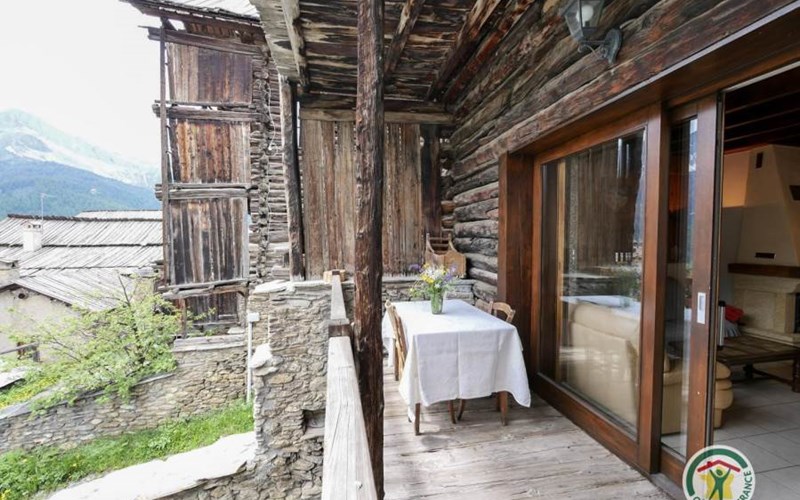 Gîtes de France N°8659 (LOU TEMS PASSO PASSO LOU BEN) Location Gîtes de France N°8659 (LOU TEMS PASSO PASSO LOU BEN) à MOLINES EN QUEYRAS