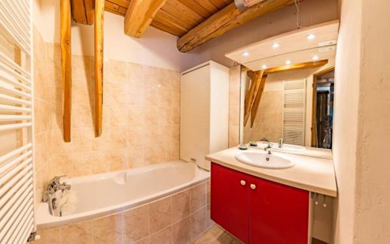 Gîtes de France N°8809 (L'Alpazen) Location Gîtes de France N°8809 (L'Alpazen) à ST VERAN