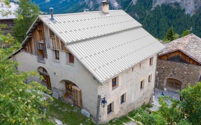 Gîtes de France N°8809 (L'Alpazen) Location Gîtes de France N°8809 (L'Alpazen) à ST VERAN