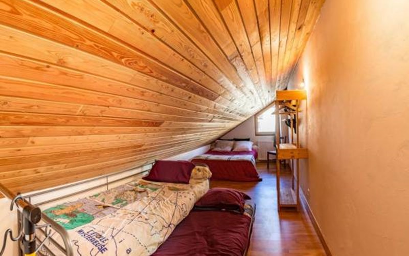 Gîtes de France N°8809 (L'Alpazen) Location Gîtes de France N°8809 (L'Alpazen) à ST VERAN