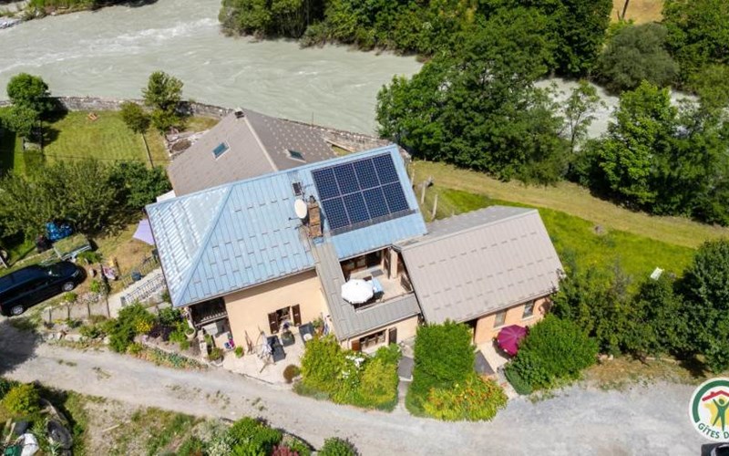 Gîtes de France N°9023 (Euretape 2) Location Gîtes de France N°9023 (Euretape 2) à L ARGENTIERE LA BESSEE