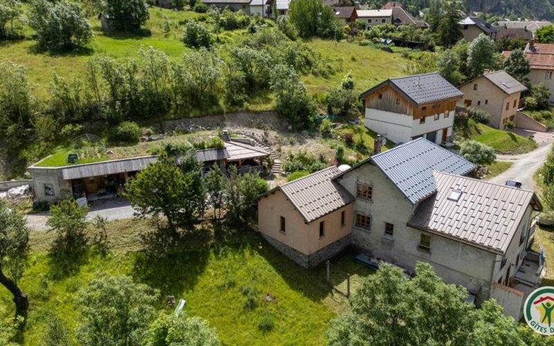 Gîtes de France N°9023 (Euretape 2) Location Gîtes de France N°9023 (Euretape 2) à L ARGENTIERE LA BESSEE