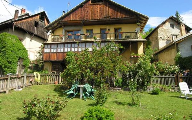 Gîtes de France N°9102 (IRENE ET GEORGES) Location Gîtes de France N°9102 (IRENE ET GEORGES) à FREISSINIERES