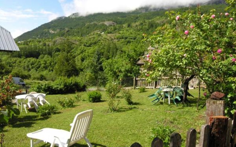 Gîtes de France N°9102 (IRENE ET GEORGES) Location Gîtes de France N°9102 (IRENE ET GEORGES) à FREISSINIERES