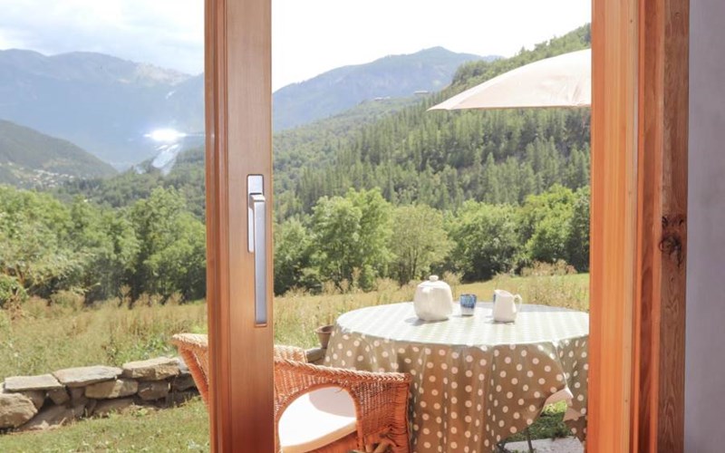 Gîtes de France N°9710 (Le Chalet de Mounia) Location Gîtes de France N°9710 (Le Chalet de Mounia) à PELVOUX