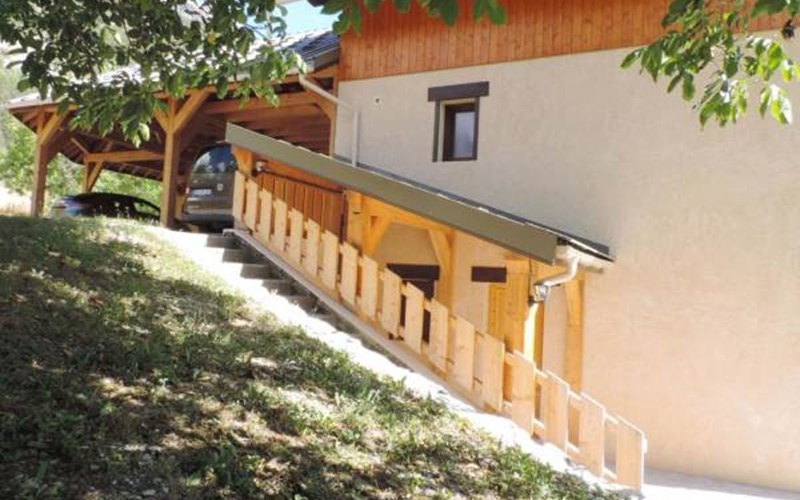 Gîtes de France N°9713 (Les Hauts de Pra-Peyron 1) Location Gîtes de France N°9713 (Les Hauts de Pra-Peyron 1) à PELVOUX