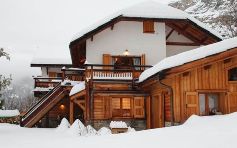 Gîtes de France N°9905 (L'Ortel) Location Gîtes de France N°9905 (L'Ortel) à ST MARTIN DE QUEYRIERE