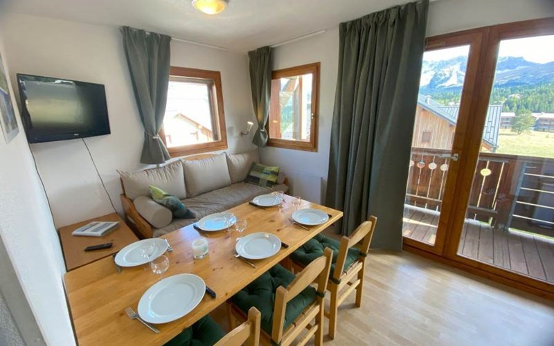 LES CHALETS DE SUPERD ANCOLIE Location LES CHALETS DE SUPERD ANCOLIE à SUPERDEVOLUY