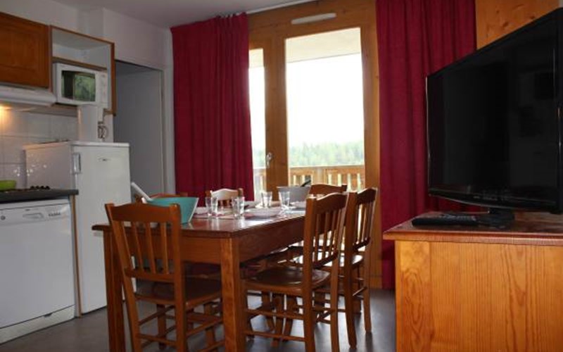 LES CHAUMETTES Location LES CHAUMETTES à SUPERDEVOLUY