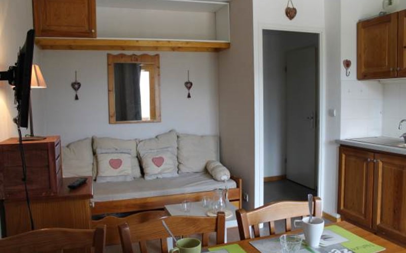 LES CHAUMETTES Location LES CHAUMETTES à SUPERDEVOLUY