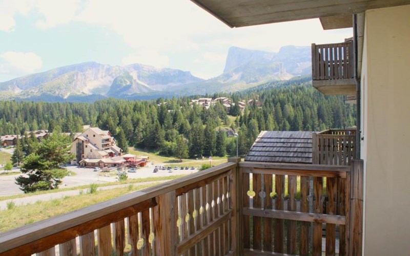 LES CHAUMETTES Location LES CHAUMETTES à SUPERDEVOLUY