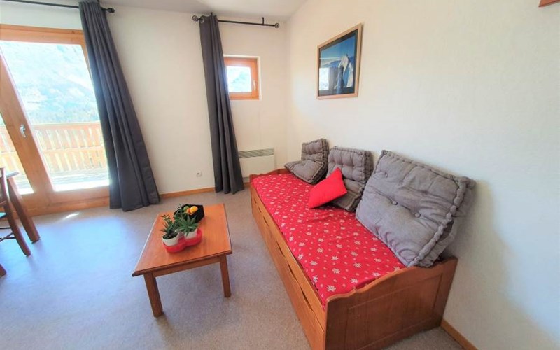 LES CHAUMETTES Location LES CHAUMETTES à SUPERDEVOLUY