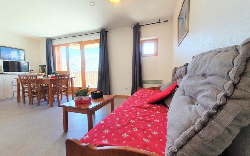 LES CHAUMETTES Location LES CHAUMETTES à SUPERDEVOLUY