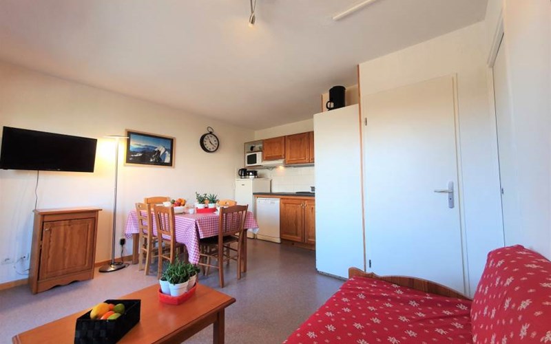 LES CHAUMETTES Location LES CHAUMETTES à SUPERDEVOLUY