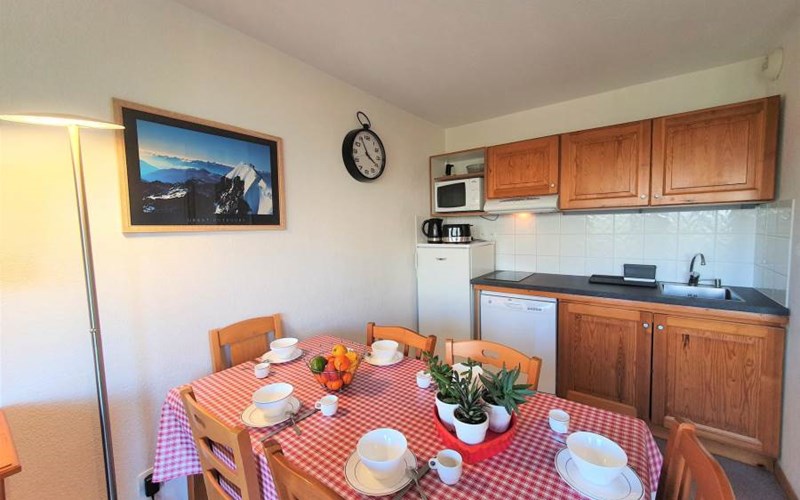 LES CHAUMETTES Location LES CHAUMETTES à SUPERDEVOLUY