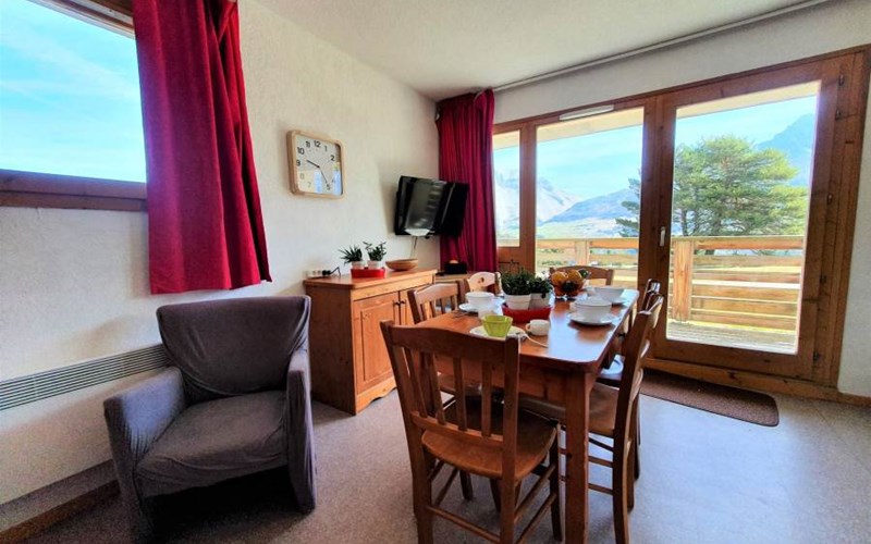 LES CHAUMETTES Location LES CHAUMETTES à SUPERDEVOLUY