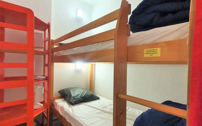 LES CHAUMETTES Location LES CHAUMETTES à SUPERDEVOLUY