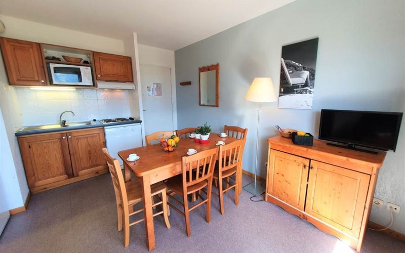 LES CHAUMETTES Location LES CHAUMETTES à SUPERDEVOLUY