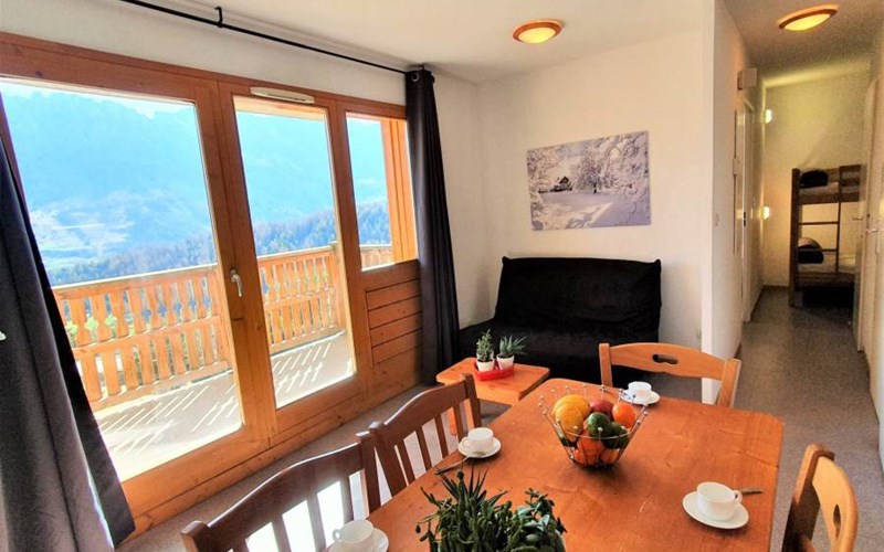 LES CHAUMETTES Location LES CHAUMETTES à SUPERDEVOLUY