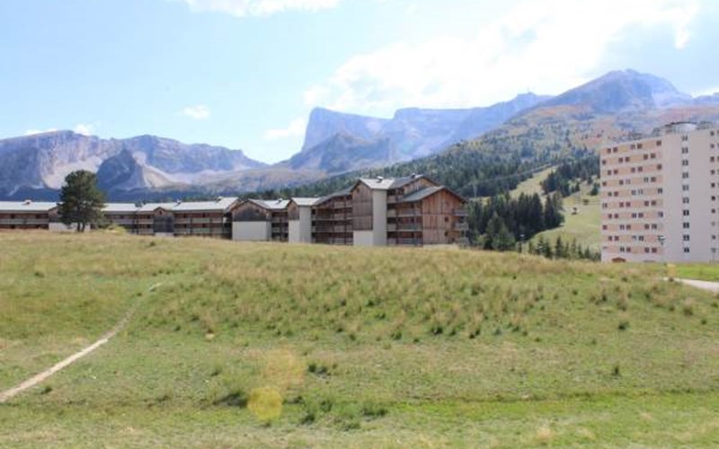 LES CHALETS DE SUPERD DAUPHINELLE Location LES CHALETS DE SUPERD DAUPHINELLE à SUPERDEVOLUY