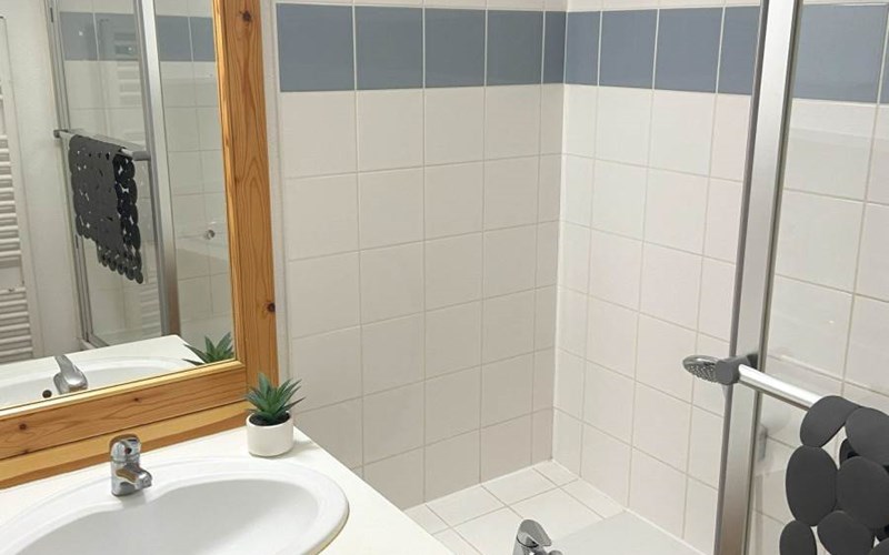 LES CHALETS DE SUPERD DAUPHINELLE Location LES CHALETS DE SUPERD DAUPHINELLE à SUPERDEVOLUY