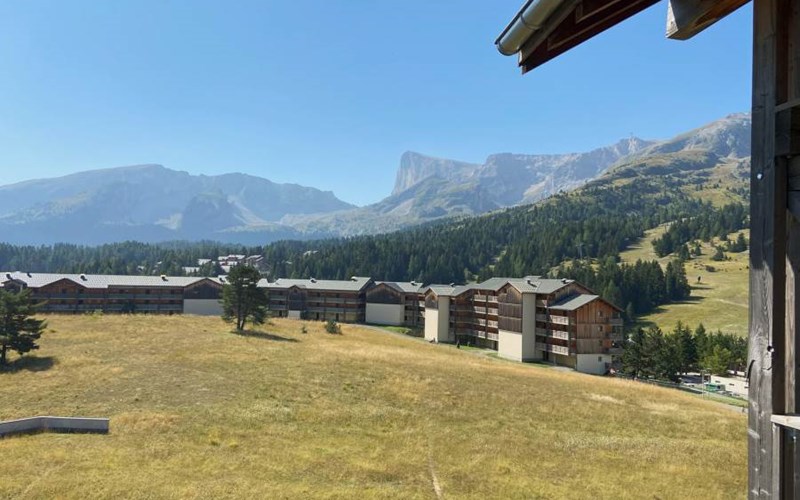 LES CHALETS DE SUPERD DAUPHINELLE Location LES CHALETS DE SUPERD DAUPHINELLE à SUPERDEVOLUY