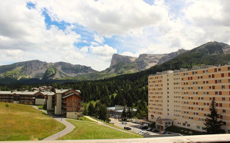 LES CHALETS DE SUPERD EGLANTIER Location LES CHALETS DE SUPERD EGLANTIER à SUPERDEVOLUY