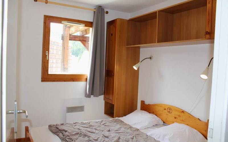 LES CHALETS DE SUPERD EGLANTIER Location LES CHALETS DE SUPERD EGLANTIER à SUPERDEVOLUY