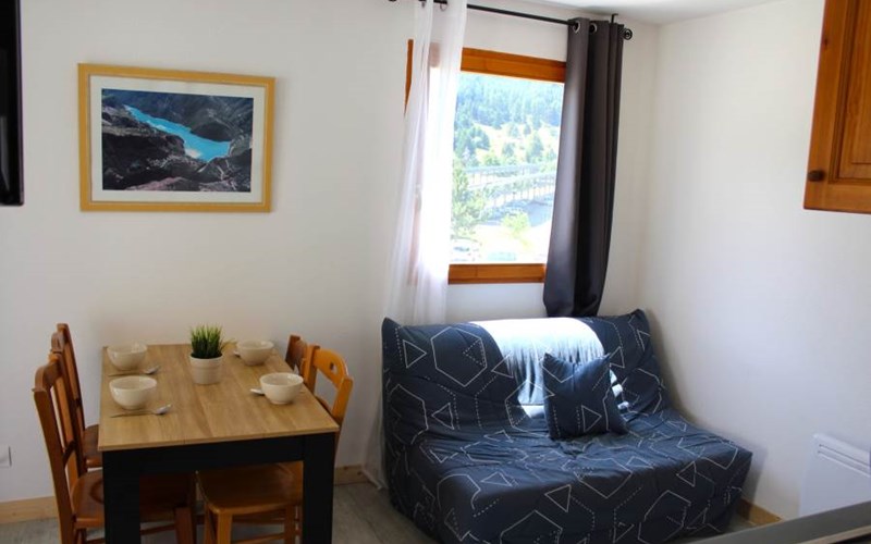 LES CHALETS DE SUPERD GENTIANE Location LES CHALETS DE SUPERD GENTIANE à SUPERDEVOLUY