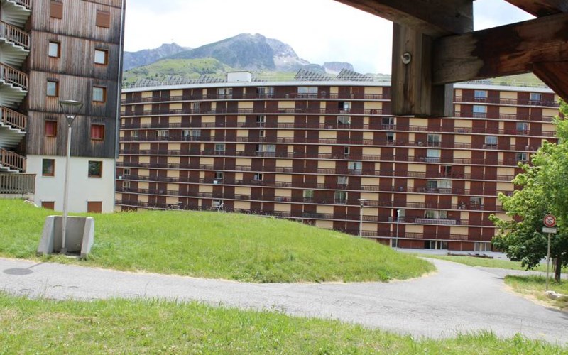 LES CHALETS DE SUPERD GENTIANE Location LES CHALETS DE SUPERD GENTIANE à SUPERDEVOLUY