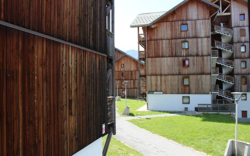 LES CHALETS DE SUPERD GENTIANE Location LES CHALETS DE SUPERD GENTIANE à SUPERDEVOLUY