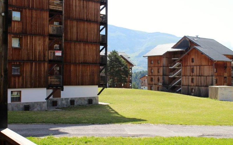 LES CHALETS DE SUPERD GENTIANE Location LES CHALETS DE SUPERD GENTIANE à SUPERDEVOLUY