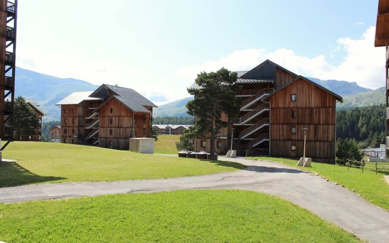 LES CHALETS DE SUPERD GENTIANE Location LES CHALETS DE SUPERD GENTIANE à SUPERDEVOLUY