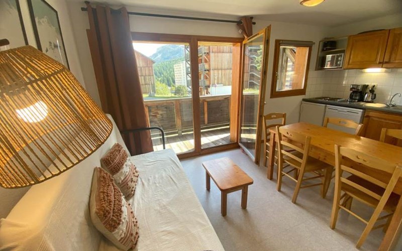 LES CHALETS DE SUPERD GENTIANE Location LES CHALETS DE SUPERD GENTIANE à SUPERDEVOLUY