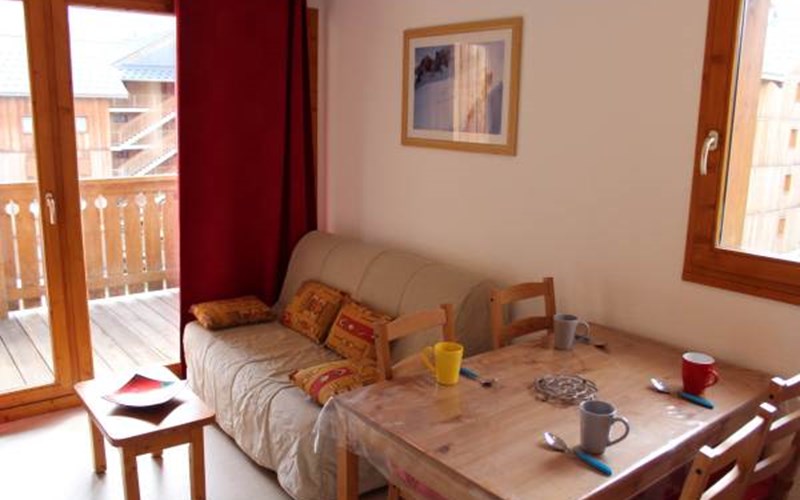 LES CHALETS DE SUPERD HELIANTHEME Location LES CHALETS DE SUPERD HELIANTHEME à SUPERDEVOLUY