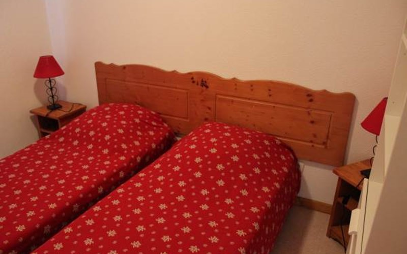 LES CHALETS DE SUPERD HELIANTHEME Location LES CHALETS DE SUPERD HELIANTHEME à SUPERDEVOLUY